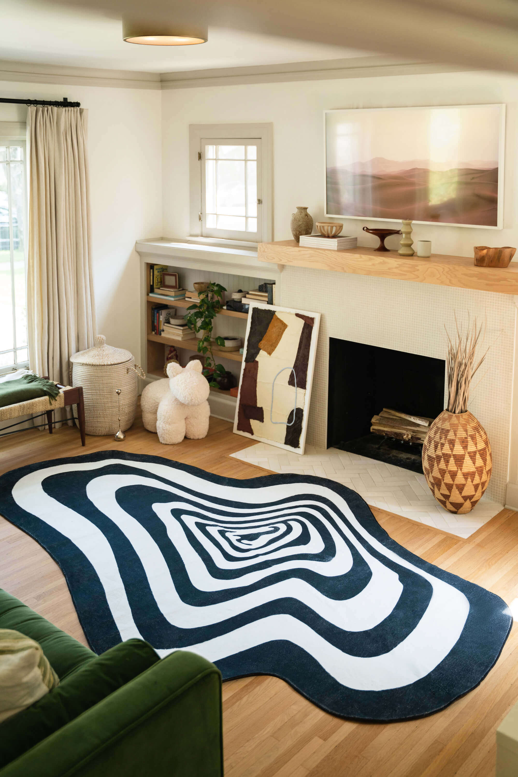 Black and White Vertigo Irregular Area Rug